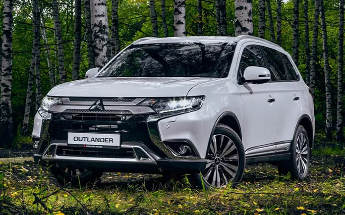 Mitsubishi Outlander – вместительный кроссовер Daxi Taxi в Кишиневе