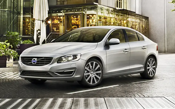 Volvo S60 – стильный седан Daxi Taxi в Кишиневе