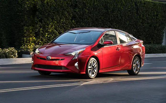 Toyota Prius 2016–2019 – экономичный гибрид Daxi Taxi