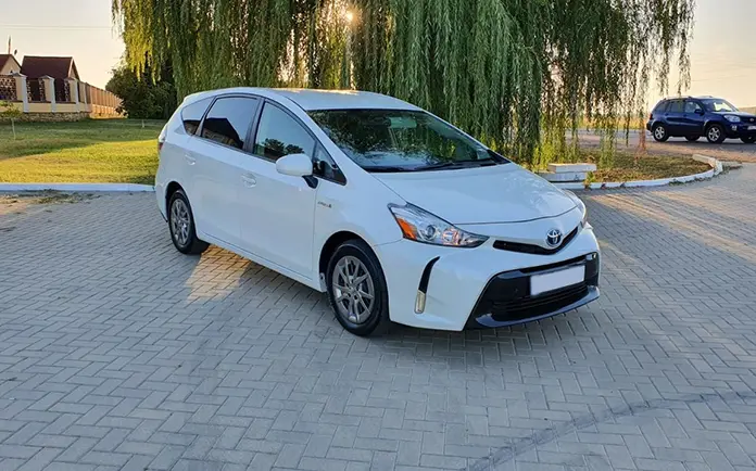 Toyota Prius – automobil hibrid fiabil Daxi Taxi