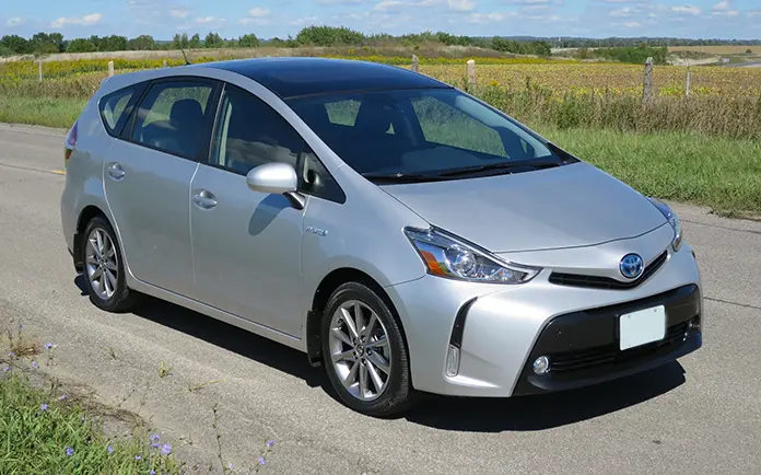 Toyota Prius V 2017 – hibrid spațios Daxi Taxi pentru șoferi